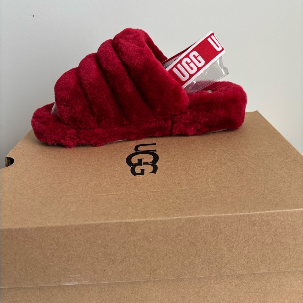UGG Fluffy Yeah Slide Sandals - Picture 4 of 5